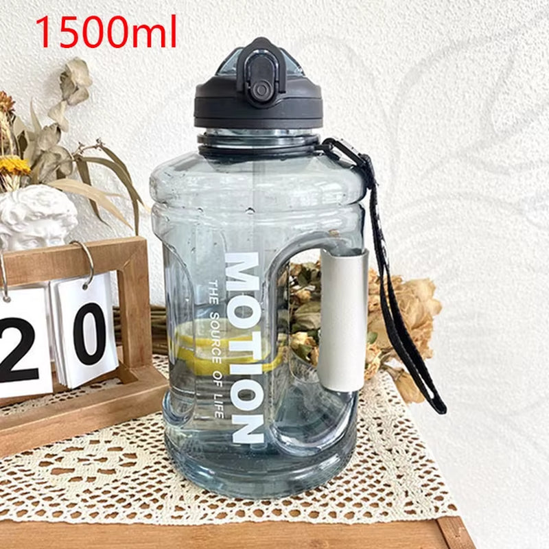 1.5L 2.5L Plastic Sport Water Bottles Large Capacity Leakproof Water Kettle Gym Shaker Outdoor Gallon Bottle with Time Marker